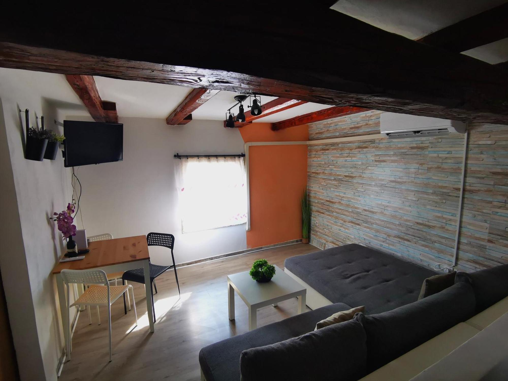 Attica Apartment Πούλα Εξωτερικό φωτογραφία