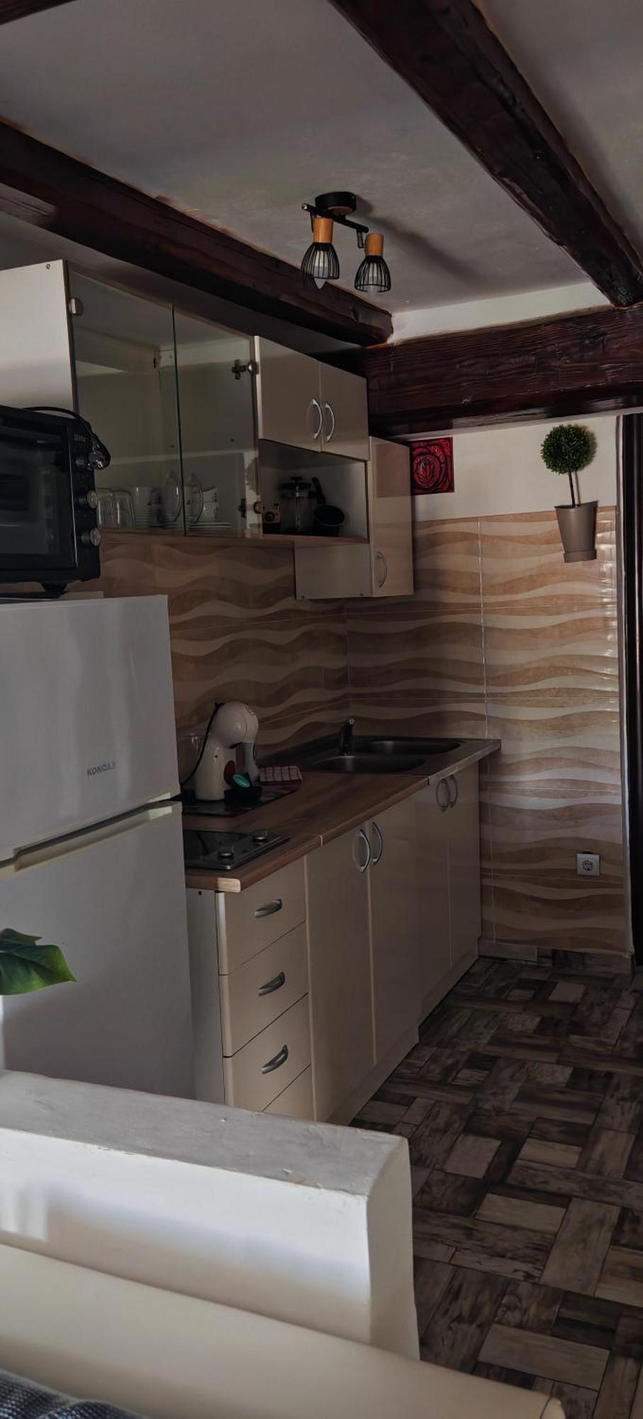 Attica Apartment Πούλα Εξωτερικό φωτογραφία